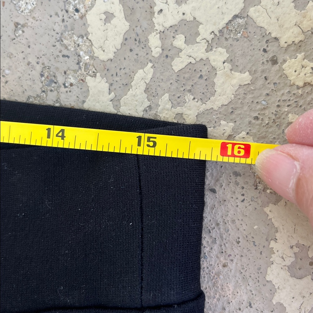 Like new Vince Camuto Black leggings - Picture 8 of 12
